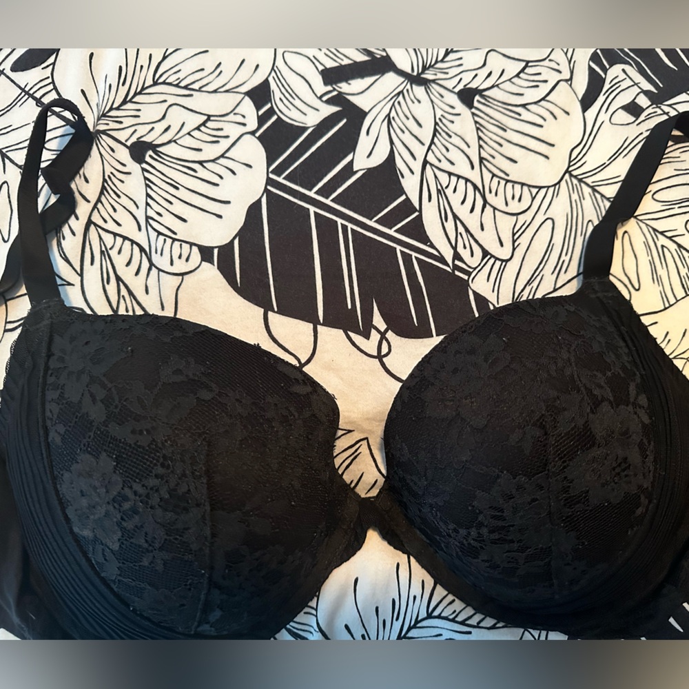 VS- push up bra